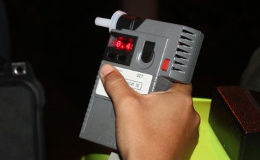 El conductor manejaba en estado de embriaguez intentó evadir un puesto de control de la Mecuc, en la avenida Los Libertadores. Archivo