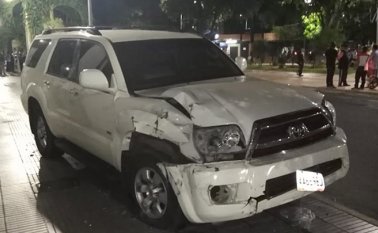 Así quedó la camioneta de Márquez Muñoz tras el choque que causó. Cortesía