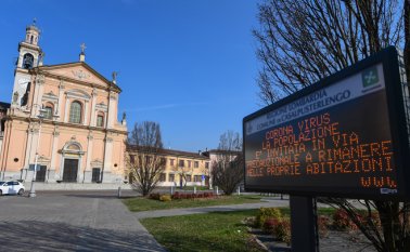 Las autoridades de salud de Italia aplicaron medidas de confinamiento para evitar que el virus se expanda. Se han registrado hasta la fecha unos 40 casos. 
 AFP