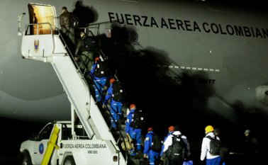 Una tripulación de 18 personas es la encargada de traer a los colombianos.
Colprensa