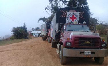 Camiones cargados con víveres llegaron hasta Convención para mitigar la difícil situación que se vive en la región luego del paro armado.
Cortesía