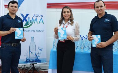 Empresarios marca Xima. Cortesía