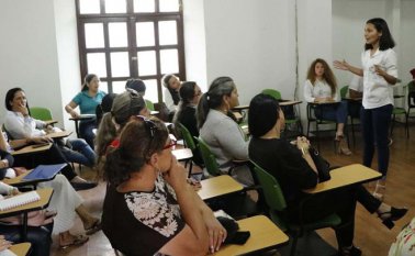 Las gestoras sociales de la zona del Catatumbo trabajan unidas en la formulación de proyectos para estructurar los distintos planes de desarrollo.
Cortesía