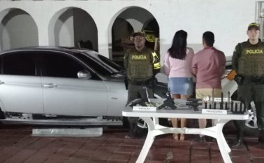 La pareja enfrenta el delito de fabricación, tráfico y porte de armas de fuego o munición. Policía Nacional