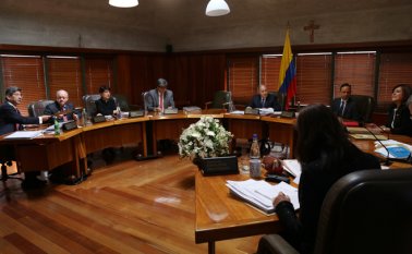 Para la Sala de Revisión de la Corte, en principio, el acceso a la información personal reservada, privada o semiprivada está restringida a su titular.
 Colprensa