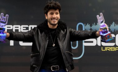 Sebastián Yatra  se alzó con los galardones Top Urbano Latinoamericano, Canción Pop Urbano con Un año junto al dúo Reik y el Premio Especial de Artista Icono. Cortesía