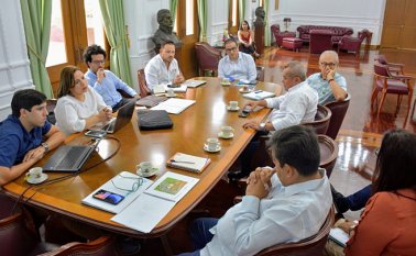 La Gobernación, las alcaldías de Cúcuta y Villa del Rosario, la Cámara de Comercio de Cúcuta, Bermúdez Arquitectos y Puerta de Oro se reunieron para tratar el proyecto. Cortesía