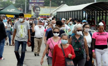 Venezuela extremó las medidas de control y prevención en los puentes oficiales, tras conocerse la noticia de los dos casos positivos en ese territorio, así como de los cinco casos sospechosos de COVID 19 en el Táchira. Alfredo Estévez