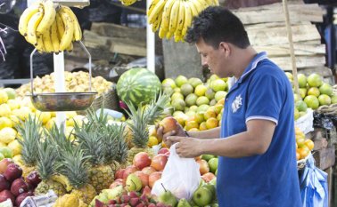 En Cenabastos y supermercados de cadena hay suficientes productos para el consumo local. Además, todos estos negocios funcionarán sin restricciones.
Archivo