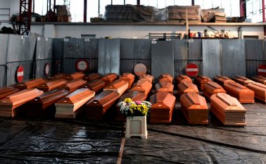 Desde hace un mes que se desató la pandemia ningún país había registrado tal cifra.  Afp