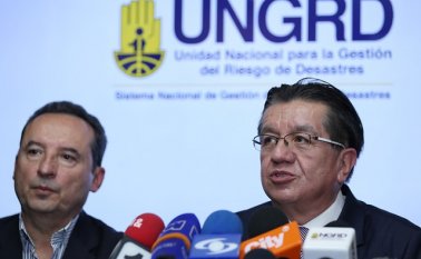 Fernando Ruiz, Ministro de Salud (derecha). Colprensa