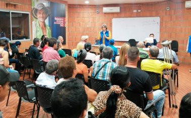 Los beneficiarios de las ayudas humanitarias deberán estar atentos a los diferentes canales de información de la Unidad de Víctimas. Cortesía para La Opinión