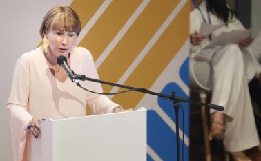 La ministra del Interior, Alicia Arango, había anunciado consultas virtuales con comunidades de regiones apartadas que no cuentan con el servicio de internet. Archivo