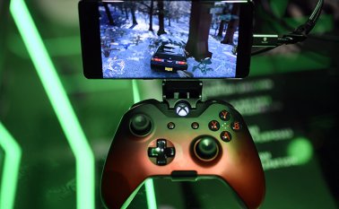 Las juegos virtuales se convirtieron en una alternativa para estar en contacto con otros en esta pandemia. AFP