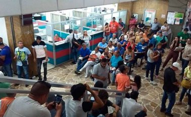 La Secretaría de Hacienda Departamental informó que presentará un proyecto de ordenanza a la Asamblea a fin de que se pueda extender el calendario tributario. Orlando Carvajal / La Opinión