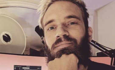 En los últimos años, PewDiePie diversificó sus contenidos, protagonizó varias polémicas que le restaron anunciantes y trató de impulsar su propia plataforma DLive, antes de volver a YouTube. Cortesía