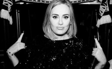 Adele vuelve a las redes sociales irreconocible. Tomada de Instagram