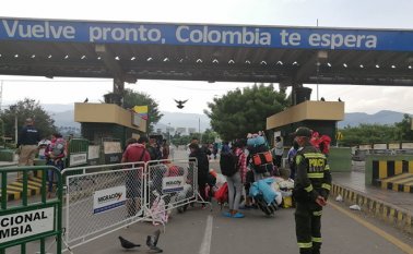 Casi dos meses llevan en funcionamiento los corredores humanitarios luego del cierre fronterizo.
Archivo La Opinión