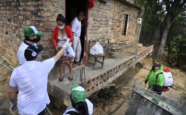 En cinco de las comunas más necesitadas y el sector rural ha cumplido la alcaldía con las ayudas alimentarias. Cortesía.