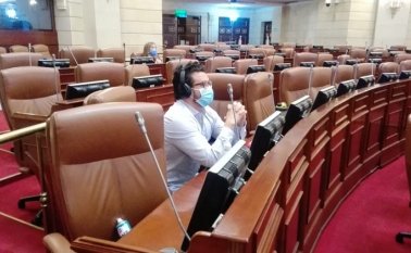 Algunos congresistas de la oposición siguen asistiendo al salón de sesiones de la Cámara, aunque esto fue prohibido días atrás. Archivo Colprensa