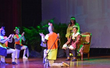 Obras de teatro.  Alfredo Estévez La Opinión