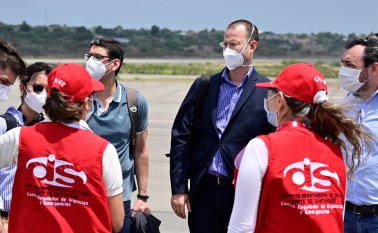 La misión médica fue recibida por el gobernador de Norte de Santander, Silvano Serrano, en el aeropuerto Camilo Daza. Cortesía