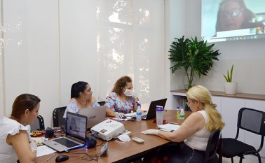 El proyecto es liderado por la Secretaría de Educación en articulación con el Consejo Noruego para Refugiados y Save The Children, y es financiado a través del programa ‘Education cannot wait’.
Archivo La Opinión