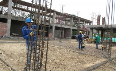 entre el 95% y el 100% de los proyectos de construcción de edificaciones estarán con actividades de obra bajo estrictos protocolos de bioseguridad. Archivo.