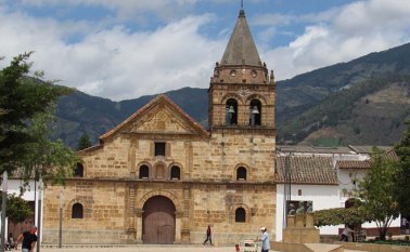 La Arquidiócesis está esperando que el Gobierno ordene abrir los templos católicos. Roberto Ospino La Opinión