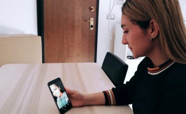 Jinna Ledezma, psicóloga de la Liga de Judo de Norte, motiva a los deportistas en sus entrenamientos virtuales desde España. Cortesía