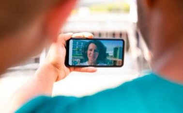 Empresas, estudiantes y familias se adaptan a las plataformas digitales temporalmente por la COVID-19 Colprensa