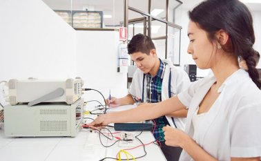 La innovación se ha vuelto clave para que las empresas sean más competitivas en el escenario actual, donde la pandemia ha obligado a los negocios tradicionales a digitalizarse. Archivo / La Opinión