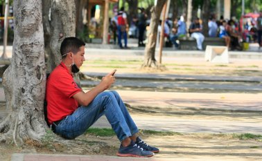 Los jóvenes de Norte de Santander encuentran pocas oportunidades de empleo, por eso muchos terminan trabajando en el mercado informal o el ‘rebusque’. La Opinión