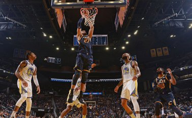 Los equipos de la NBA ya conocen lo que será el nuevo calendario de la temporada que espera reanudarse el 30 de julio.  Archivo / La Opinión