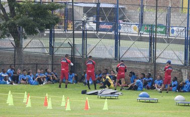 Los partidos del fútbol profesional colombiano tendrían como fecha de regreso la última semana de agosto o la primera de septiembre. Dimayor discutirá el formato de Liga para los cuatro últimos meses del año. Archivo / La Opinión