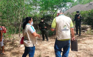Funcionarios de Corponor hacen controles. Cortesía