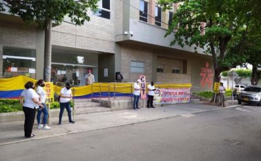 Los Trabajadores realizarán los plantones pacíficos todos los jueves, con el fin de ser escuchados y evitar que la privatización de la entidad se haga efectiva. Cortesía