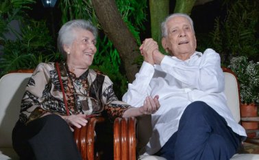 Hernando Villamizar Flórez estaba casado con Leonor Gómez de Villamizar, con quien tuvo seis hijos. La Opinión