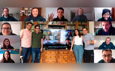 Germán Jiménez, Carlos Andrés Torres, Juan Pablo Palacios, Estefanía Lozano y Juan Pablo Díaz se enfrentaron a un panel de expertos para presentar a Harper. Cortesía