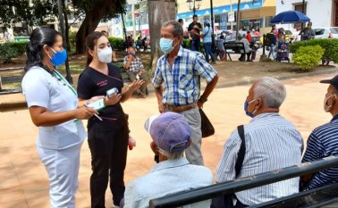 Una campaña encaminada a proteger al adulto mayor se adelanta en Ocaña. Los abuelos deben cumplir con las normas de bioseguridad. Cortesía