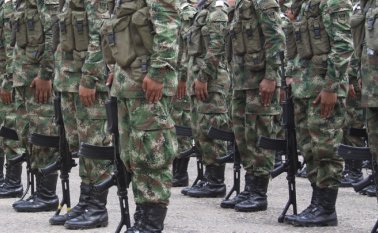 Hay casos de militares activos que se encuentran en hospitalización y otros que permanecen en la UCI. Archivo