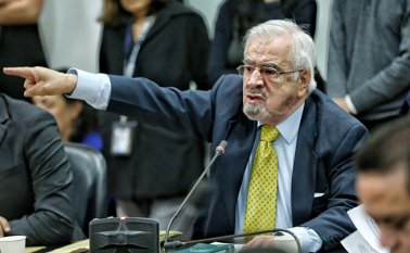 El grupo de la oposición estará en el tradicional Salón Elíptico a la espera que inicie la sesión. Colprensa