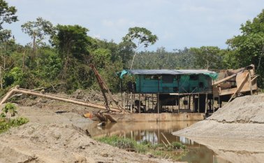 La explotación ilícita de minerales es una de las principales causas de deforestación. Minambiente