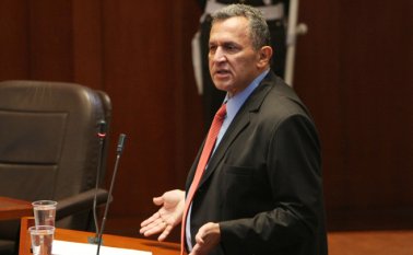 Luis Almario ya fue condenado por la Corte Suprema a 10 años de prisión por concierto para promover grupos armados al margen de la ley y constreñimiento al sufragante por los acuerdos que hizo con el Bloque Central Bolívar Frente Sur de los Andaquíes. Colprensa