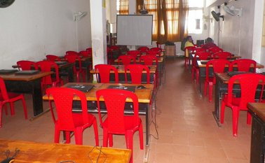 Los docentes de los colegios públicos señalan que no volverán a clases presenciales por el año y piden al gobierno nacional, departamental y municipal una inversión significativa a la infraestructura de los colegios de la región. Archivo / La Opinión