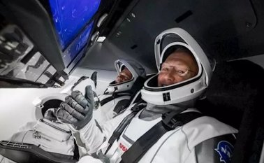 Se trata del primer amerizaje de una nave espacial tripulada estadounidense en 45 años, desde el fin del programa Apolo. Colprensa