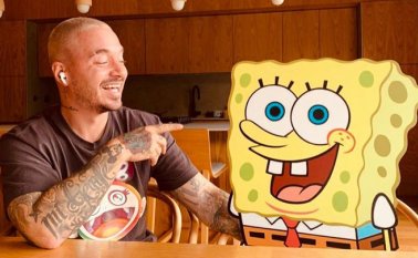 J Balvin canta 'Agua' junto a Tainy, la canción de nueva película de Bob Esponja Tomada de Twitter