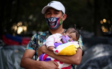 Los especialistas hablaron sobre la necesidad del ejercicio de protección internacional a los migrantes venezolanos que salen huyendo de este país por las violaciones de los derechos humanos. Archivo