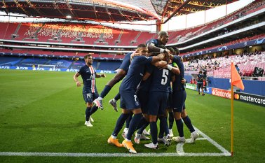 El París SG enfrentará en la final al ganador del partido entre Bayern Múnich y Lyon de Francia que se disputará hoy sobre las 2:00 p.m. hora colombiana.  AFP