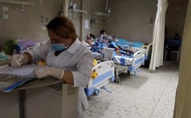 Venezuela contabilizaba hasta este martes , 75 fallecidos vinculados al área de la salud, lo que equivale al 28% del total de muertes en el país a causa de la pandemia. Cortesía